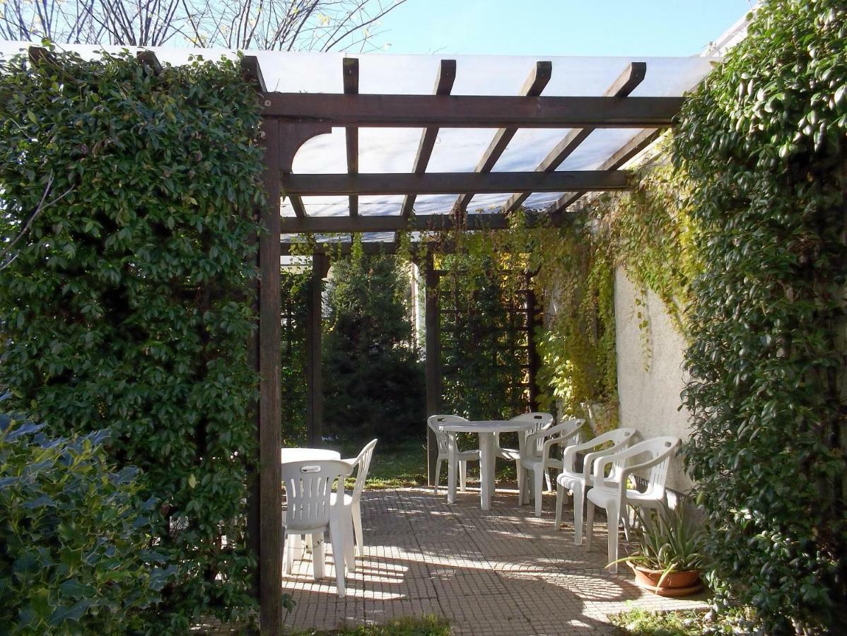B&B Da Lori Tirano Bagian luar foto